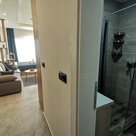Apartment Sans Lux N42 Milmari *