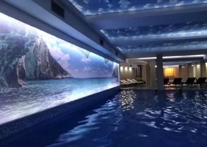 Sans Lux N42 Milmari Apartman *