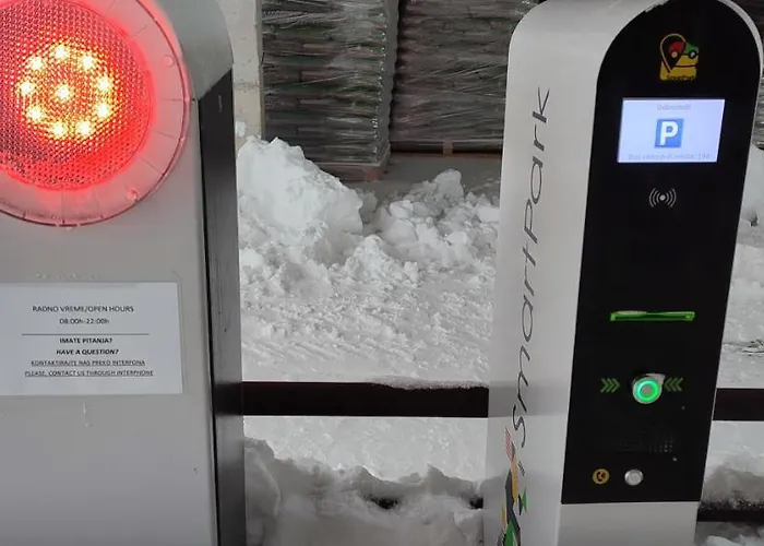 Sans Lux N42 Milmari Apartman *